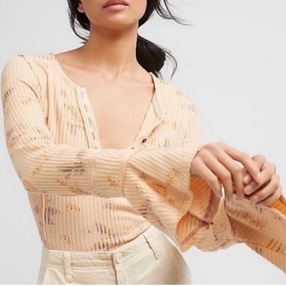 NWT FREE PEOPLE Ribbed Long Sleeve Floral Top - Picture 4 of 13